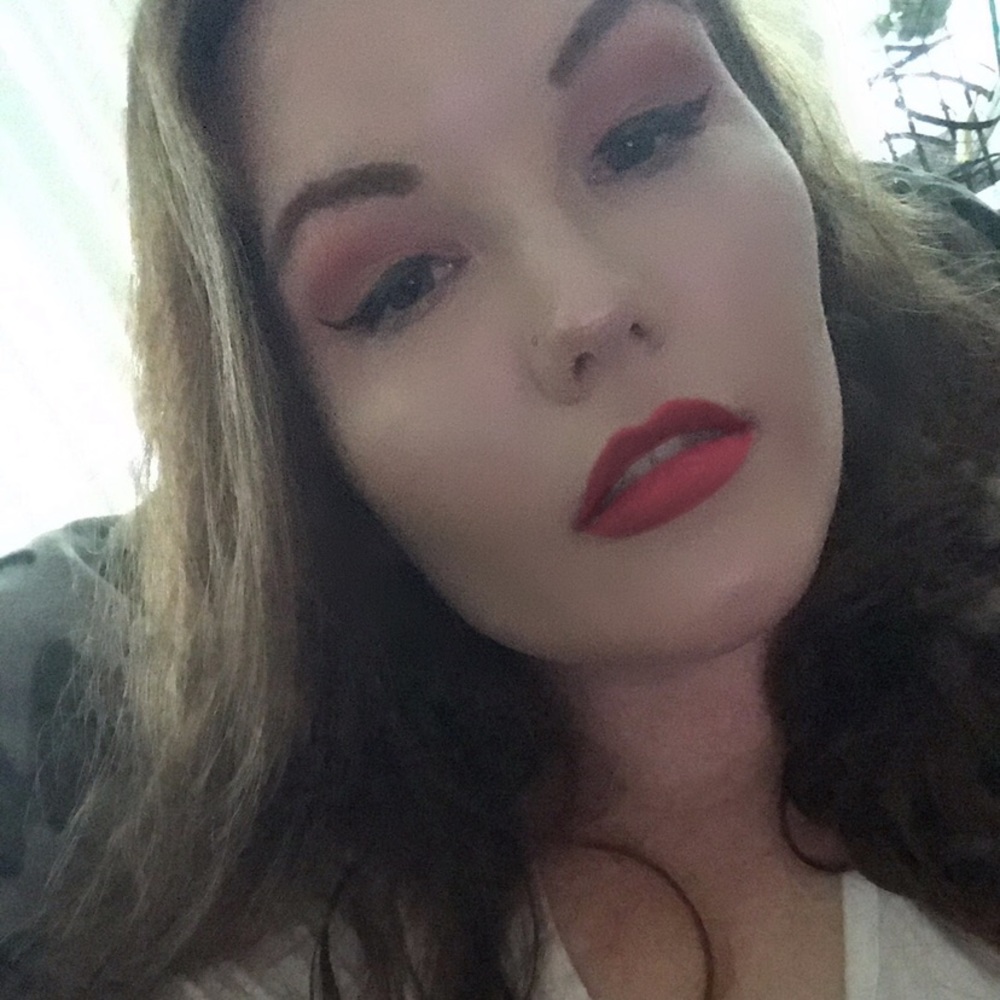 Meet your Posher, Kimberly